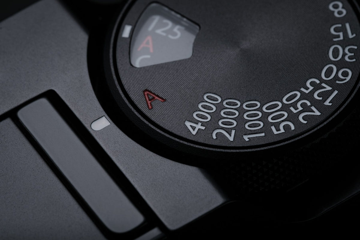 Dials that echo film cameras